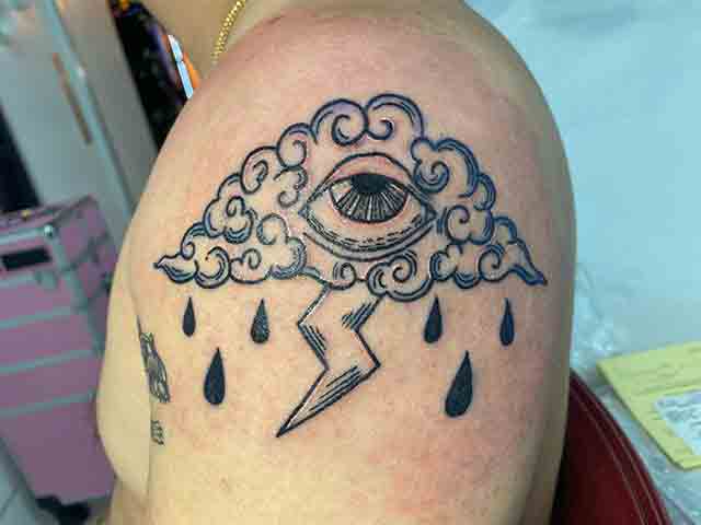 Black-Teardrop-Tattoo-(1)