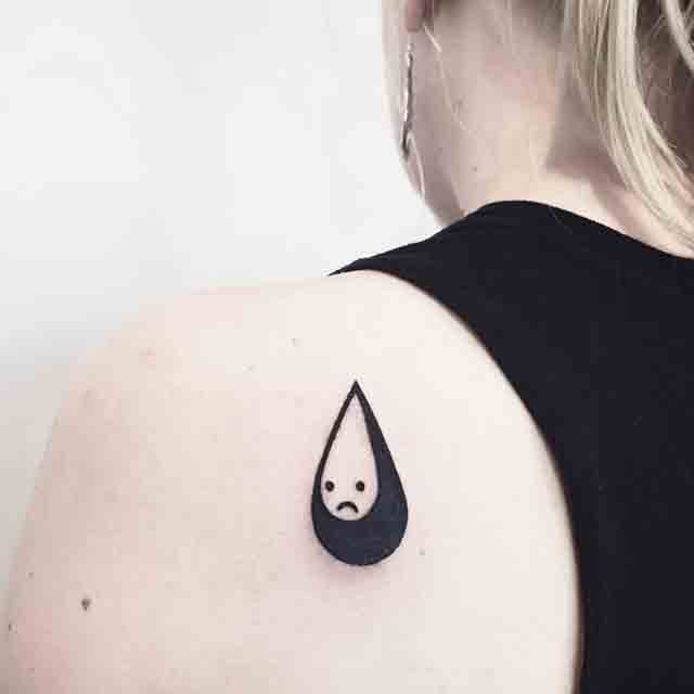 Black-Teardrop-Tattoo-(5)