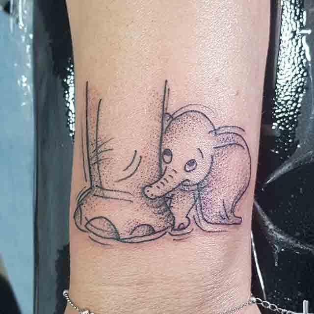 Dotwork-Elephant-Tattoo-(2)