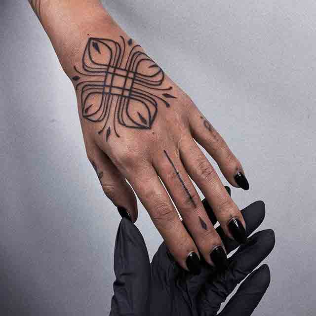 Dotwork-Ornamental-Tattoo-(2)