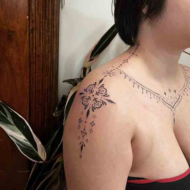 Dotwork-Shoulder-Tattoo-(2)