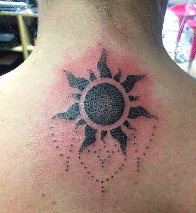 Dotwork-Sun-Tattoo-(2)