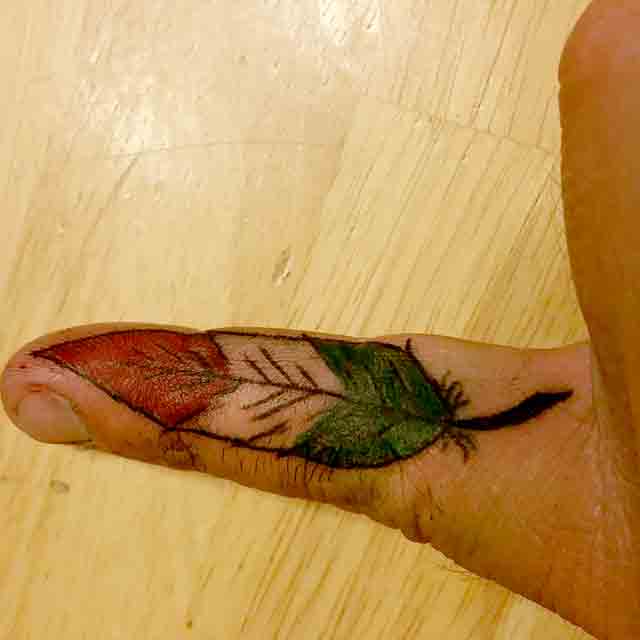 Feather-Finger-Tattoo-(2)