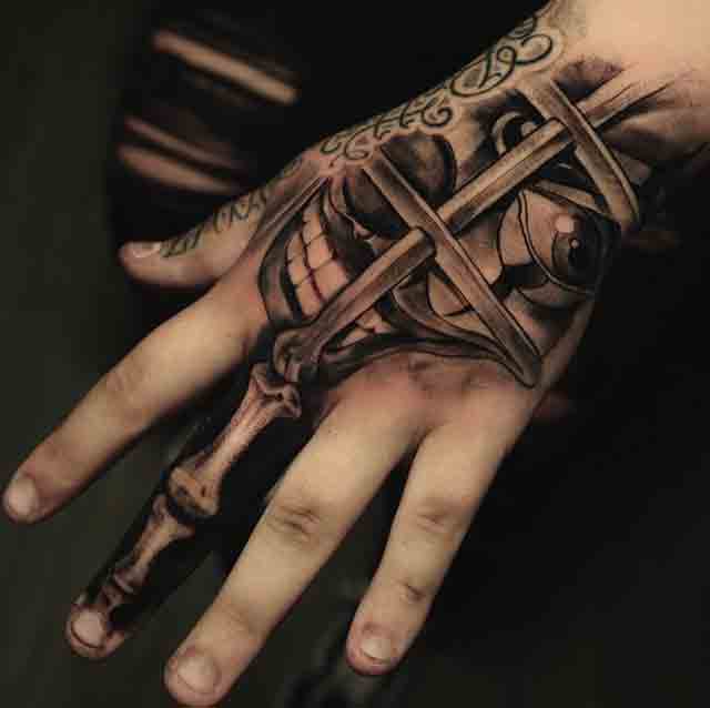 Gangster-Finger-Tattoos-For-Men-(3)