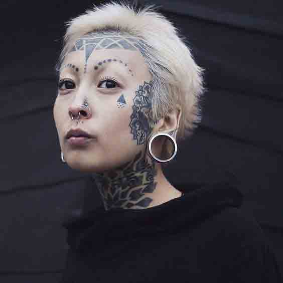Geometric-Face-Tattoos-For-Women-(4)