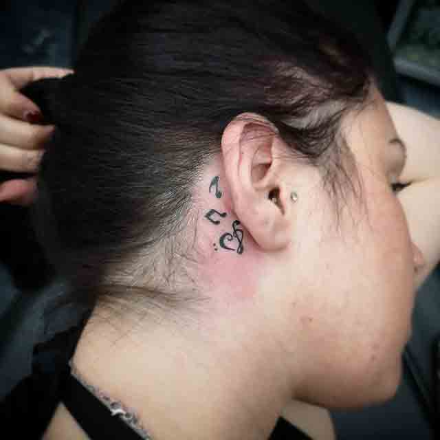 Heart-Neck-Tattoo-(2)