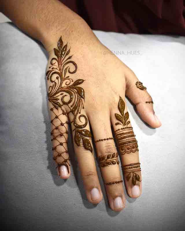 Henna-Finger-Tattoo-(3)