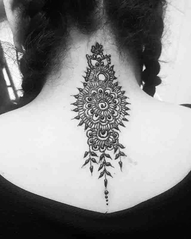 Henna-Neck-Tattoo-(1)
