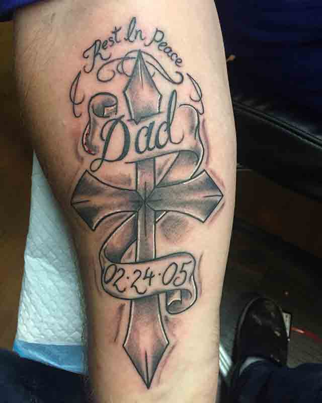 In-Memory-Cross-Tattoos-For-Men-(2)