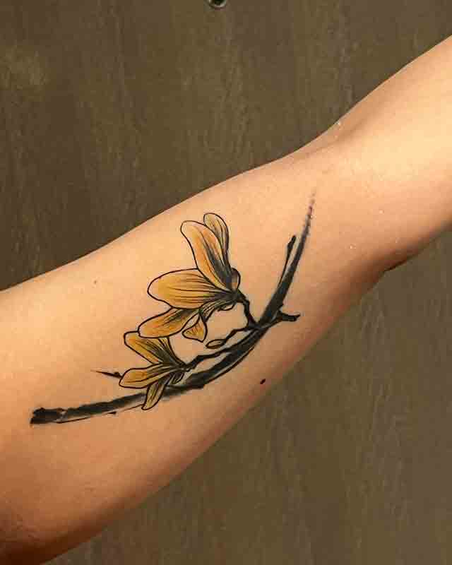 Inner-Arm-Tattoos-For-Women-(2)