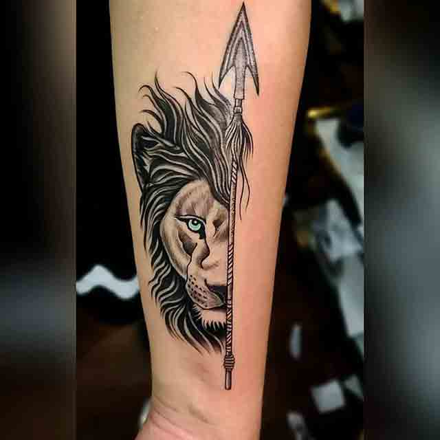 Lion-Tattoos-For-Men-On-Arm-(2)