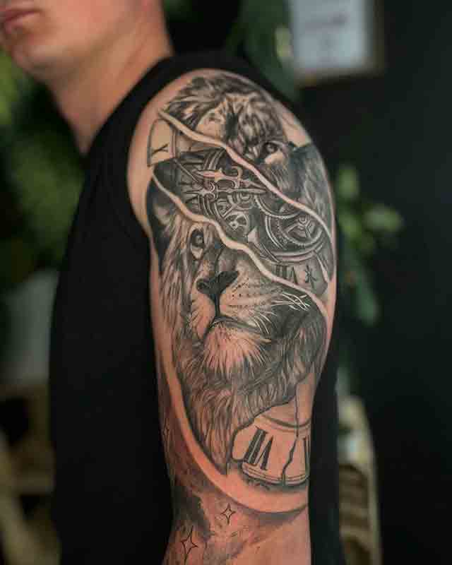 Lion-Tattoos-For-Men-On-Arm-(3)