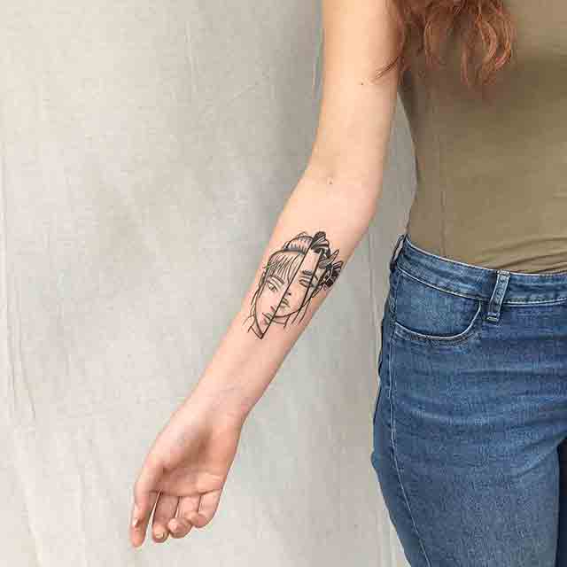 31 Bicep Tattoo Ideas for Women  Tattoo Glee