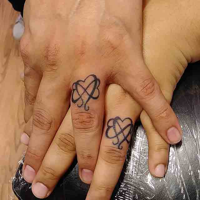 Matching-Finger-Tattoos-For-Women-(1)