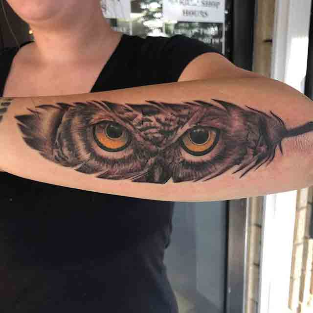 Owl-Feather-Tattoo-(2)