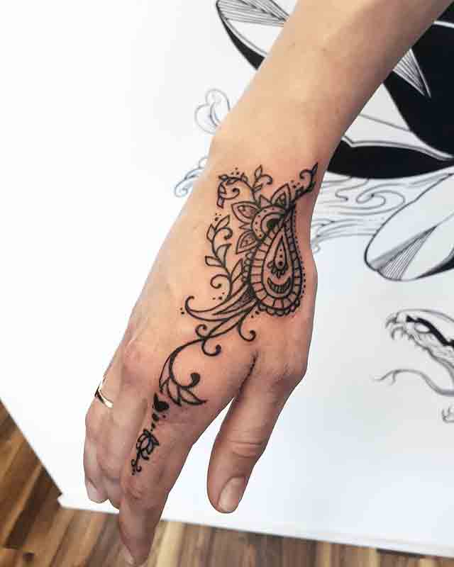 Permanent-Henna-Tattoo-(1)