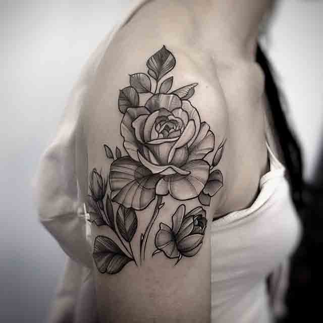 Rose-Tattoos-For-Women-On-Arm-(1)