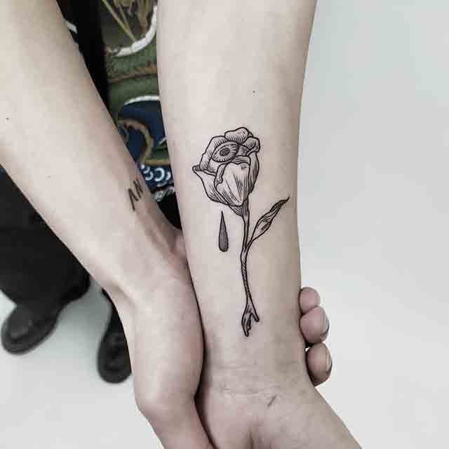 Rose-with-Teardrop-Tattoo-(4)