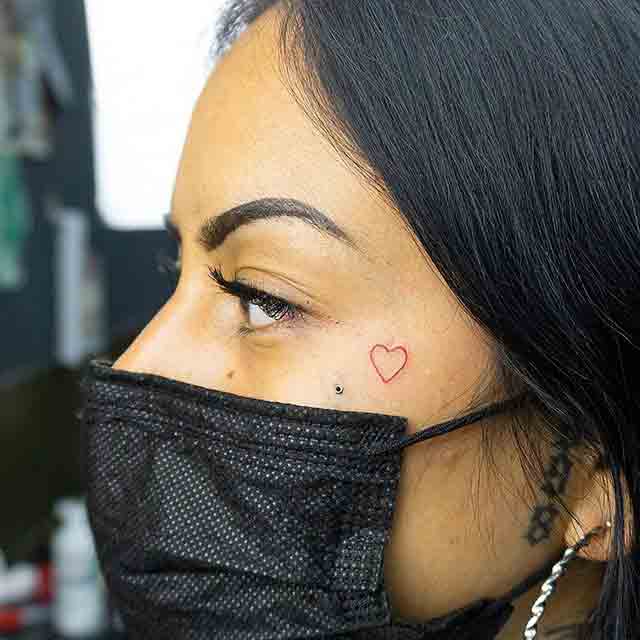 Small-Face-Tattoos-For-Women-(3)