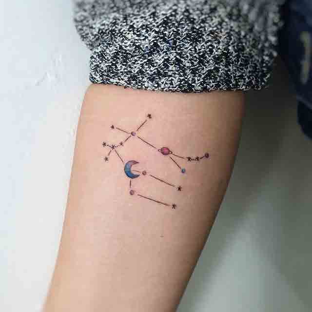 Star-Tattoos-On-Arms-(2)