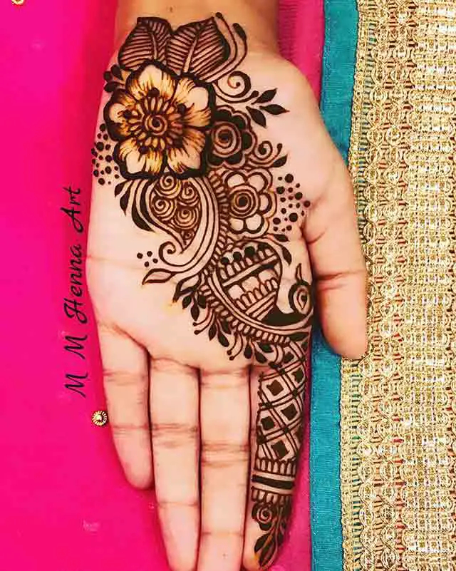 Temporary-Henna-Tattoos-(3)