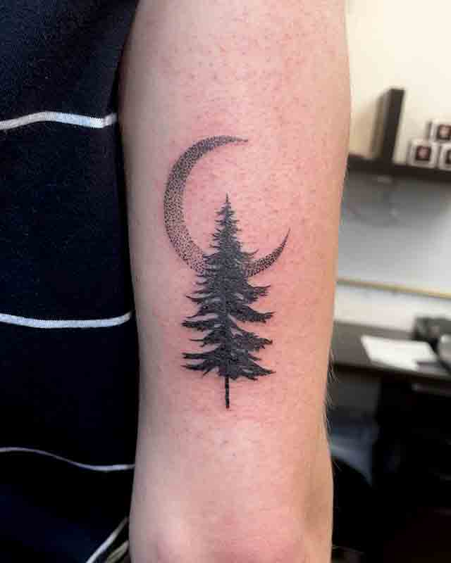 Tree-Tattoos-On-Arm-(3)