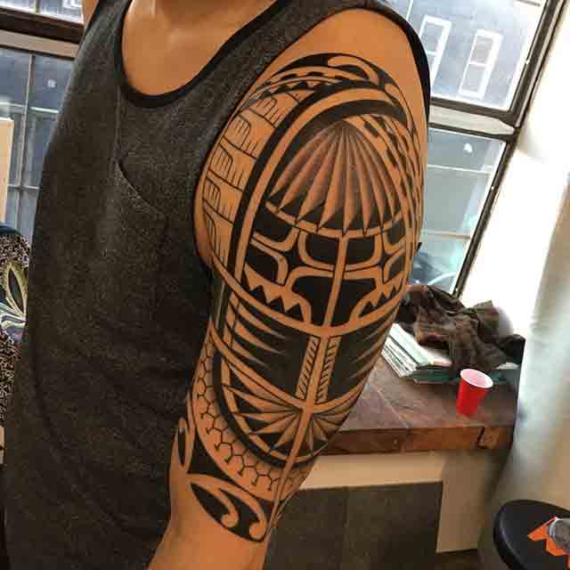 Tribal-Arm-Tattoos-For-Men-(1)