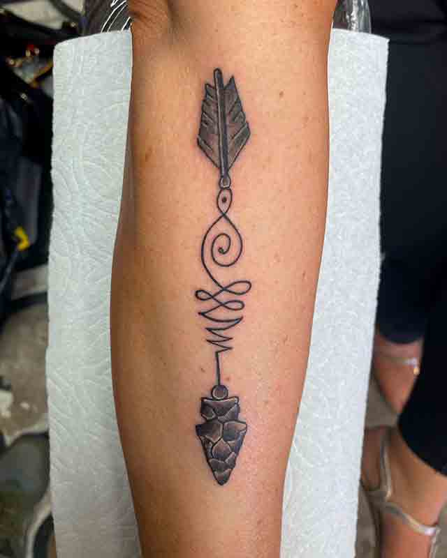 Unalome-Arrow-Tattoo-(3)