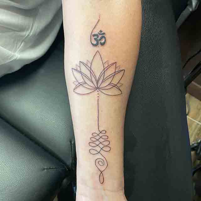 Unalome-Lotus-Om-Tattoo-(3)