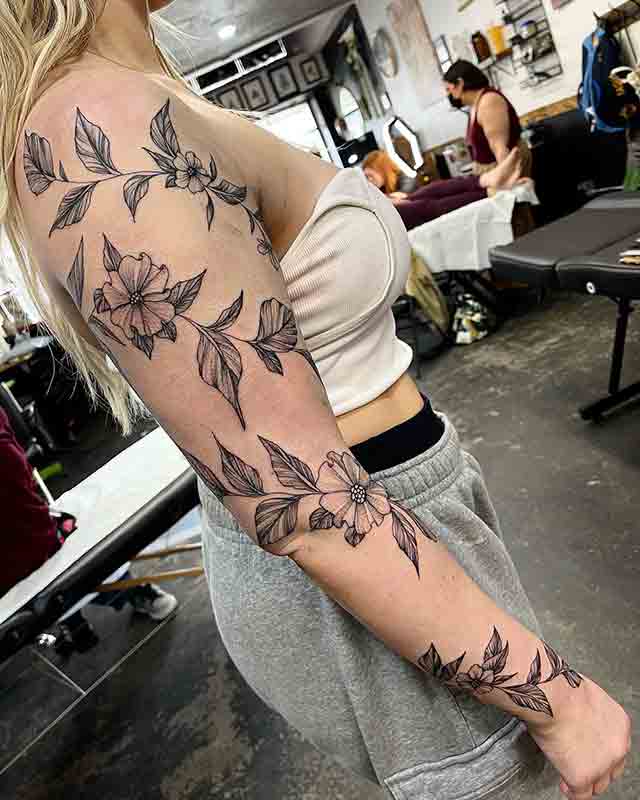 Flowers vine  Save for inspo  tattoo tatt tattoos tattooideas  tattoosleeve tattooed tattooist tattooart tattooing  Instagram