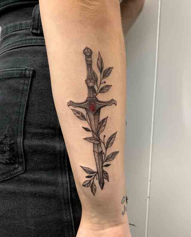 Vine-Tattoos-On-Arm-(3)