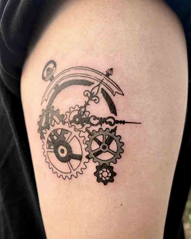 Women's-Clock-Tattoo-(2)
