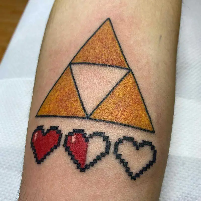 8-bit-triforce-tattoo-3