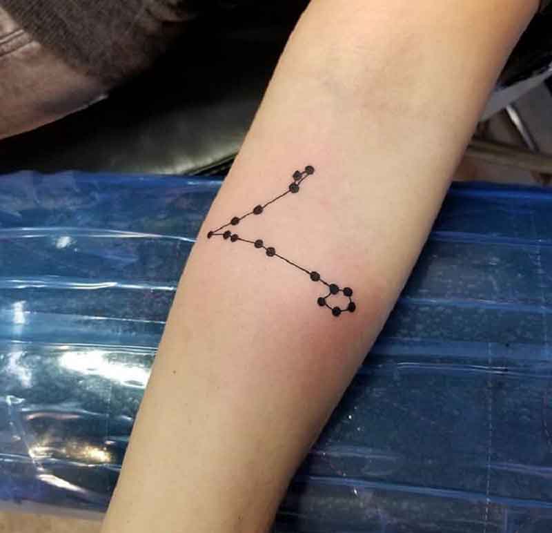 Astrological Pisces Tattoo 3