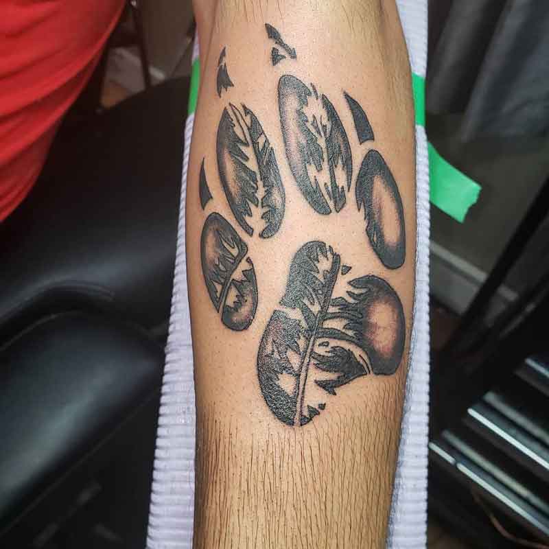 Grizzly Bear Paw Tattoo 3