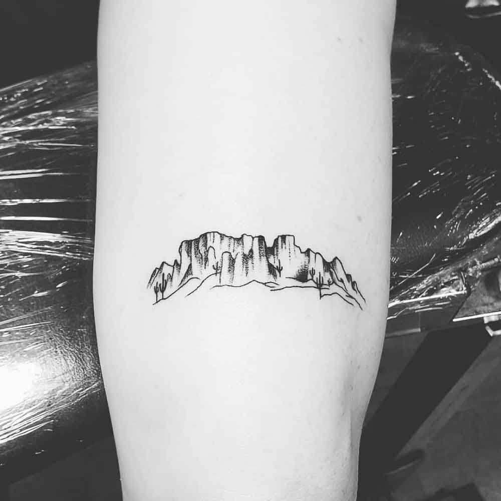 Top 47 Minimalist Mountain Tattoo Ideas [2021 Inspiration Guide]