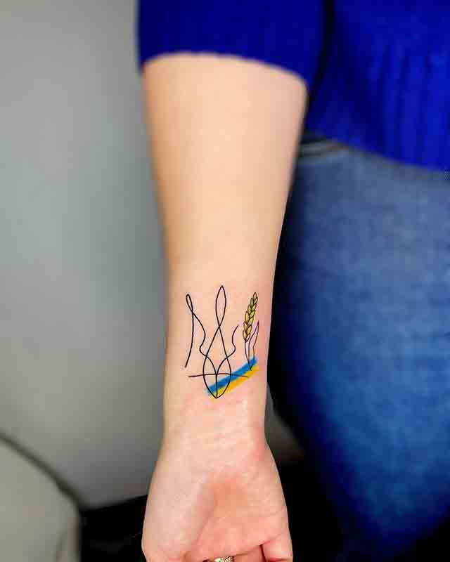 Patriotic-Wrist-Tattoos-(2)