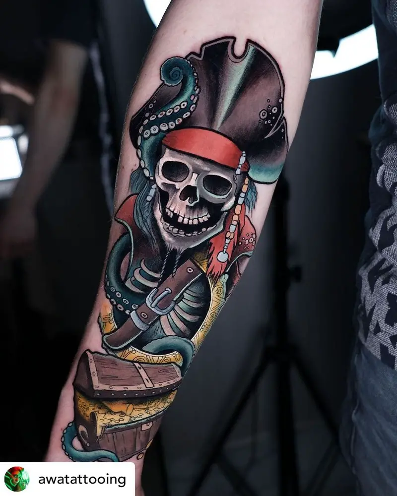 100 Realistic Black  White Pirate Shoulder Tattoo Design For Women  female png  jpg 2023