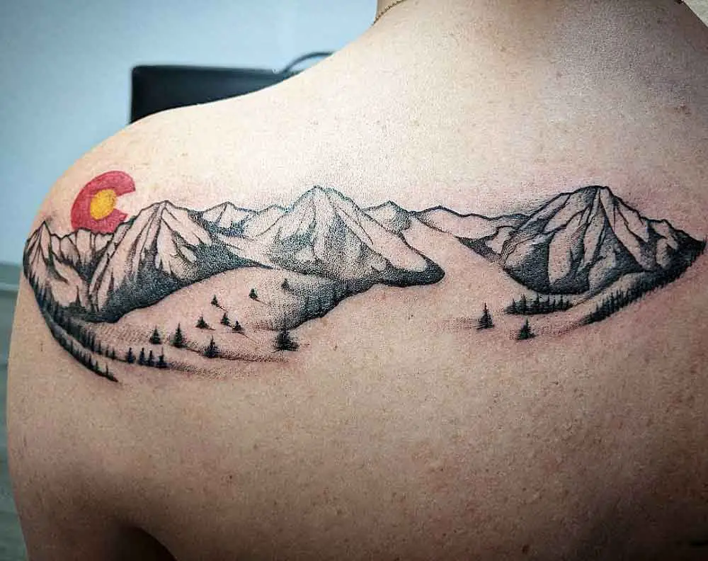 5,200+ Mountain Tattoos Stock Photos, Pictures & Royalty-Free Images -  iStock
