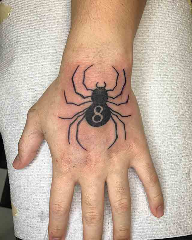 Shizuku-Spider-Tattoo-(3)