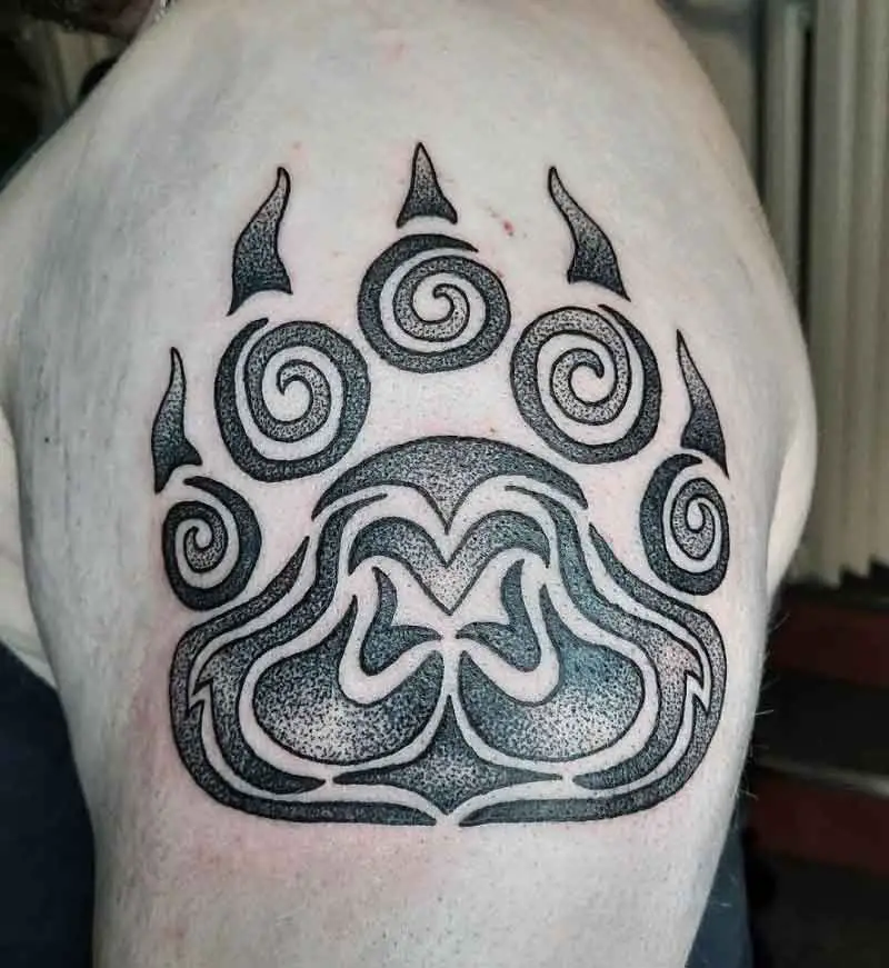 bear claw tattoo shoulder