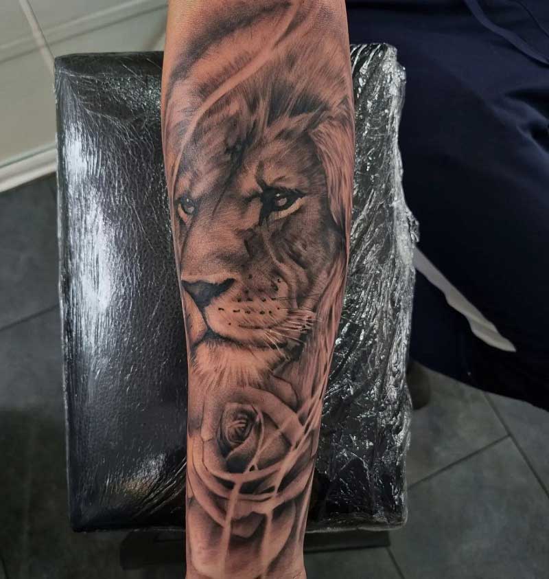 alpha-lion-tattoo-2