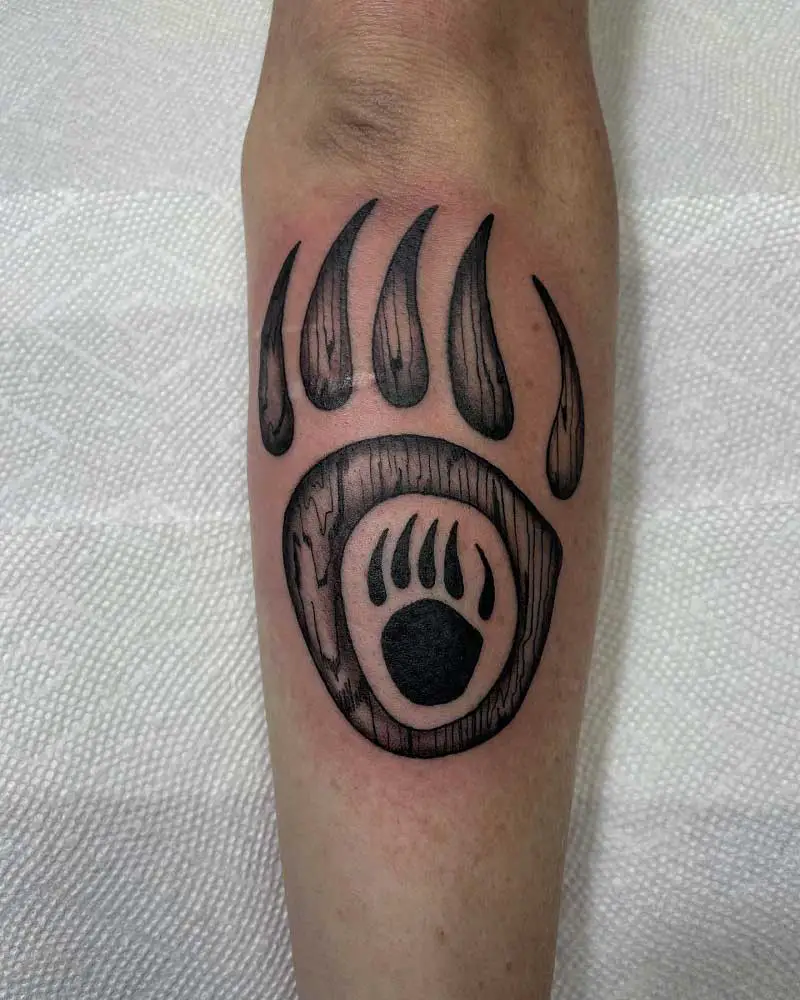 bear-paw-print-tattoo-2