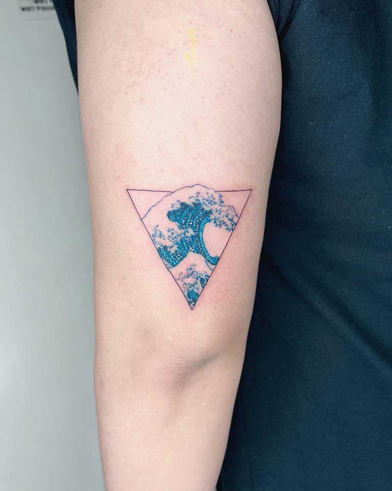 blue-wave-tattoo-2