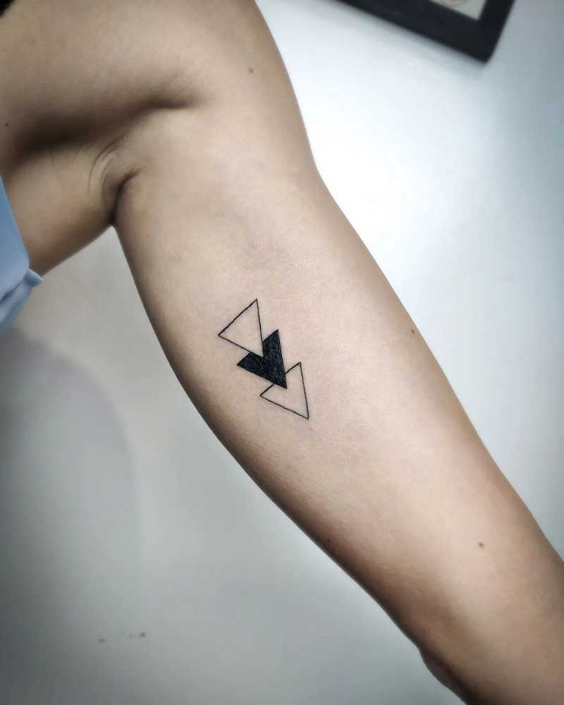 cool-triangle-tattoos-1