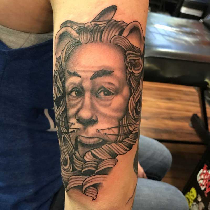cowardly-lion-tattoo-3