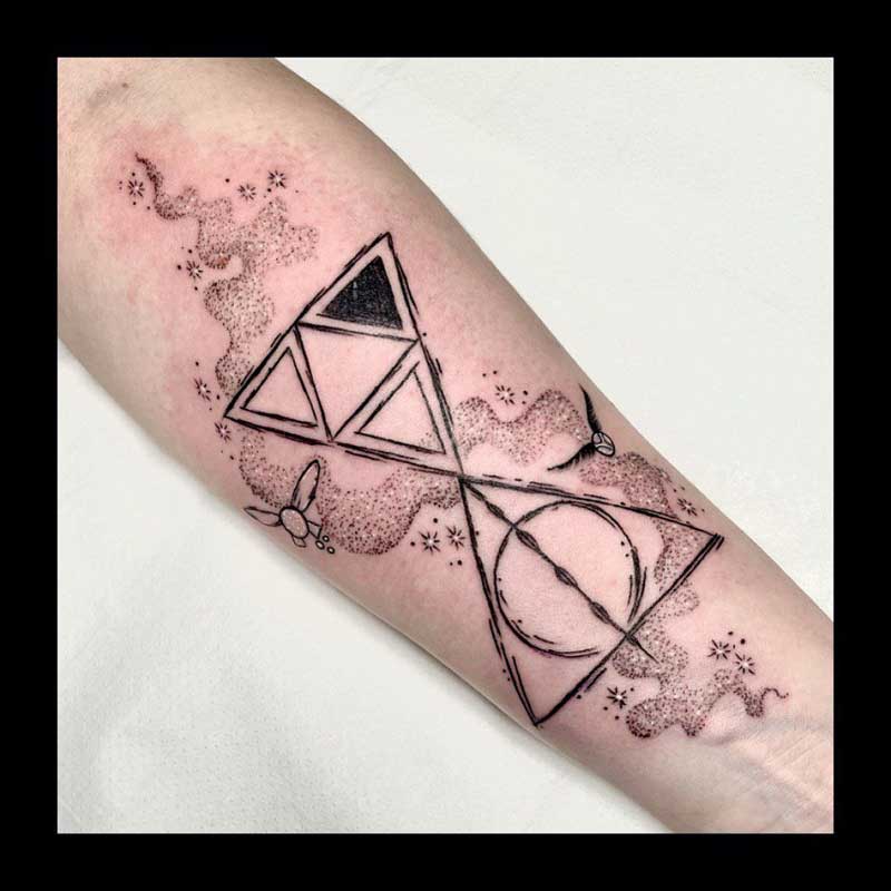 deathly-hallows-triforce-tattoo-3