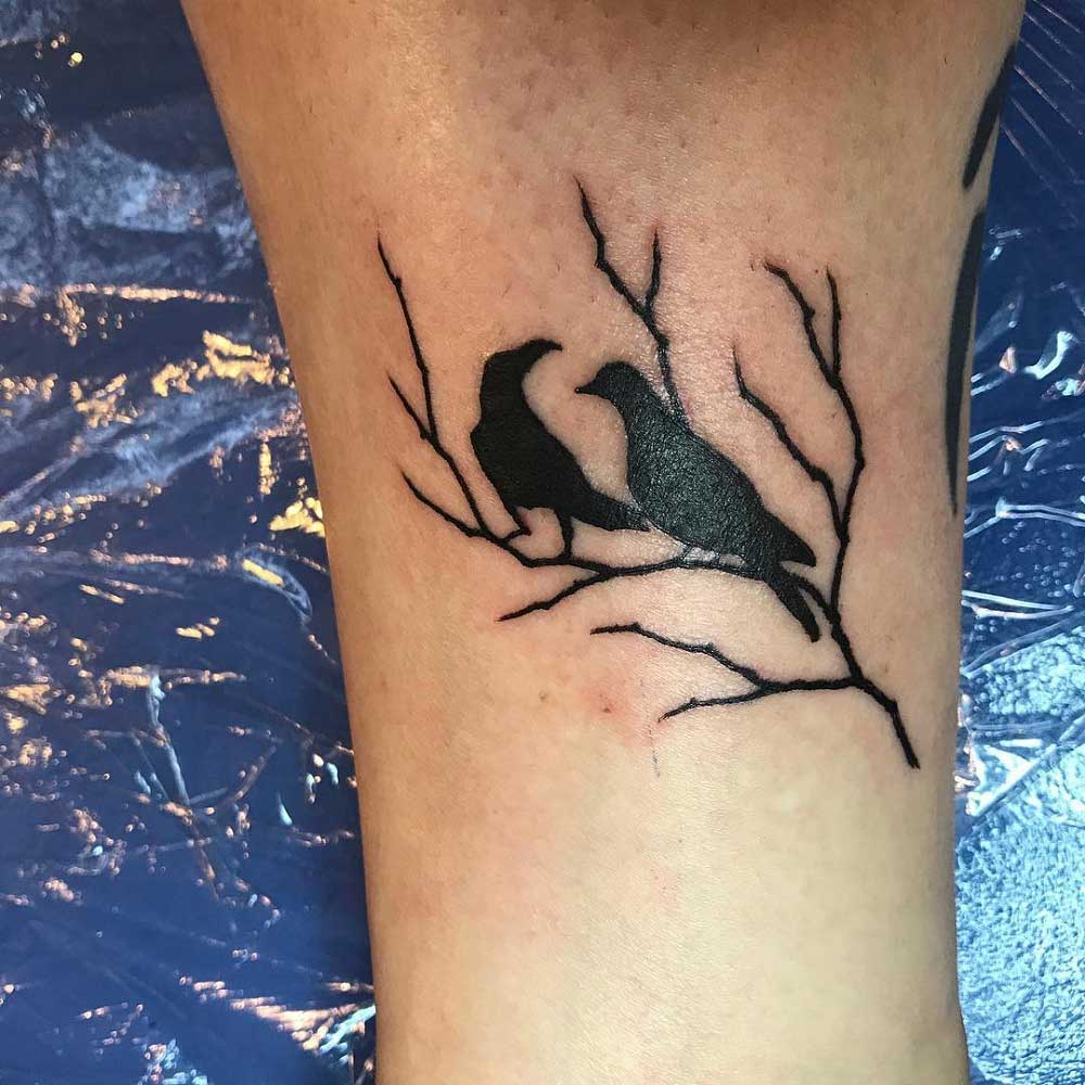 dove-and-crow-tattoo-3