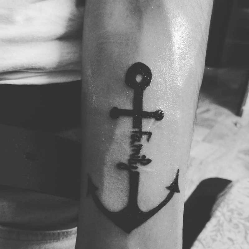 family-anchor-tattoo-3