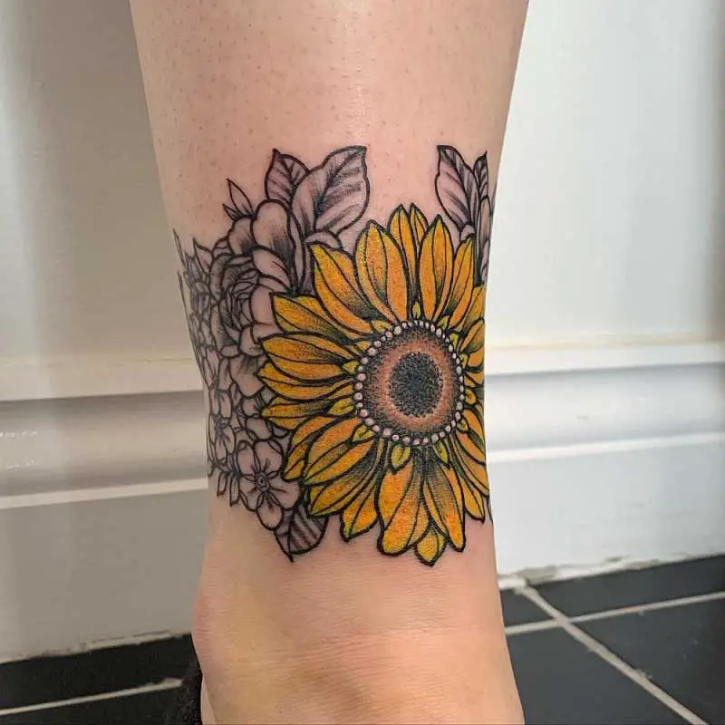 flower-ankle-tattoo-2